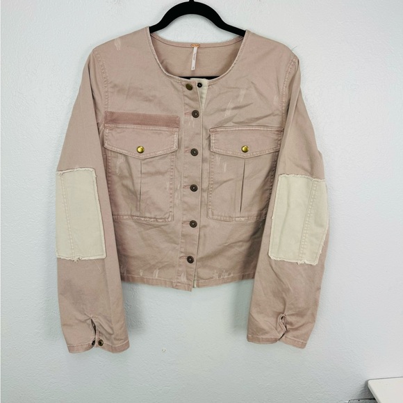 FREE PEOPLE Womens Lou Cropped Military Jacket Sz M Blush Pink Crop Long Sleeves - Picture 2 of 8
